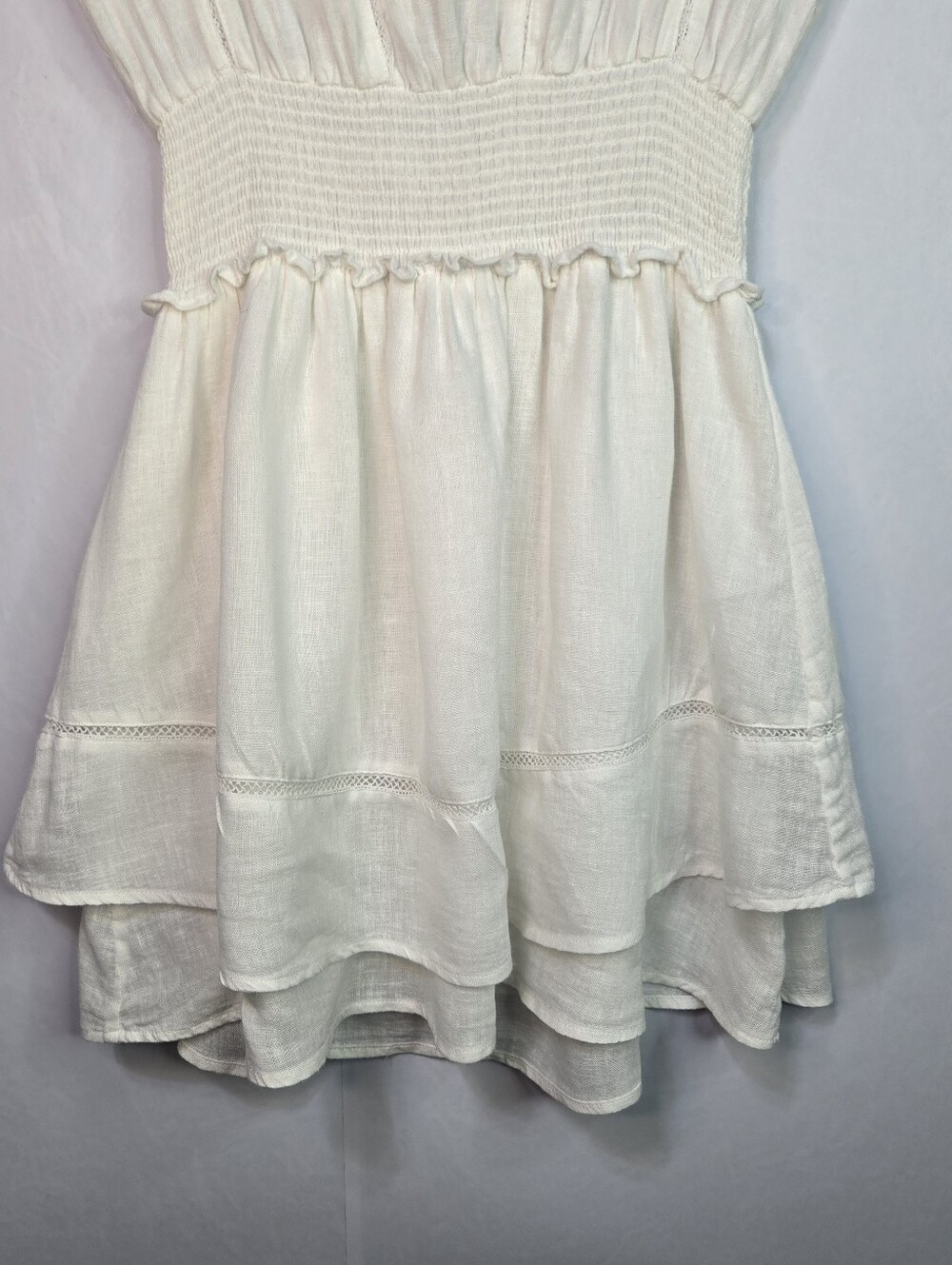 RAILS Size XS Lightweight Crisp White Smocked Waist Tiered Linen Blend Dress - Picture 6 of 12